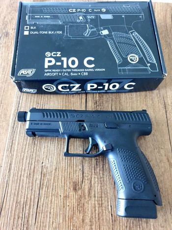 Imagen 2 de CZ -P10-C new in the box