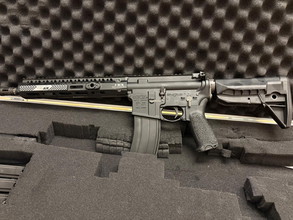 Imagen para BCM 10.5" Airsoft GBB  stock + 4 mags + hard case