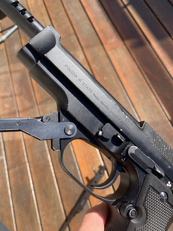 Bild 3 für KSC KWA M93R with accessories (full metal)