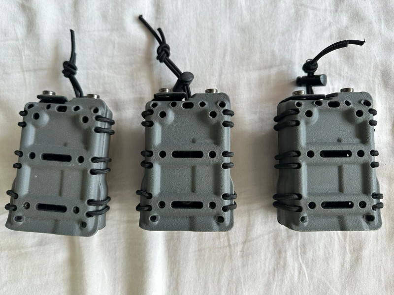 Imagen 1 de G-Code 5.56 Mag Pouch -  Emerson Gear - Wolf Grey