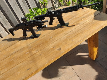 Imagen 3 de Custom Replica Stands.