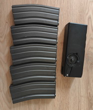 Bild für M4 mags + speedloader