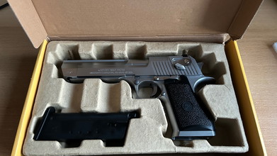 Imagen para Desert Eagle .50 AE Silver Full Metal GBB