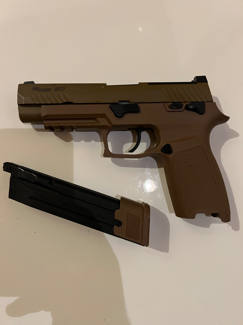 Image 1 pour Sig sauer m17