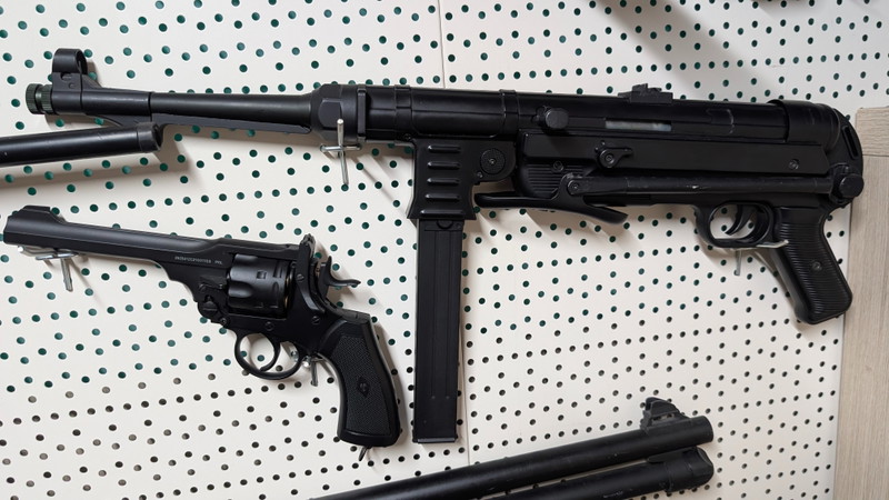 Afbeelding 1 van AGM MP40 WWII Zo goed als nieuw