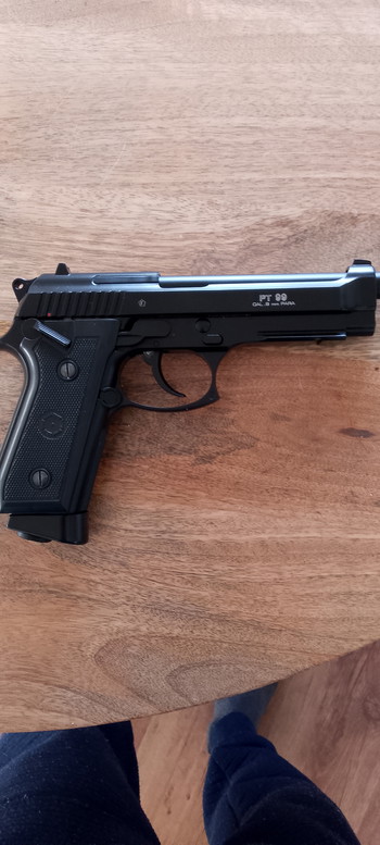 Afbeelding 2 van Cybergun pt99