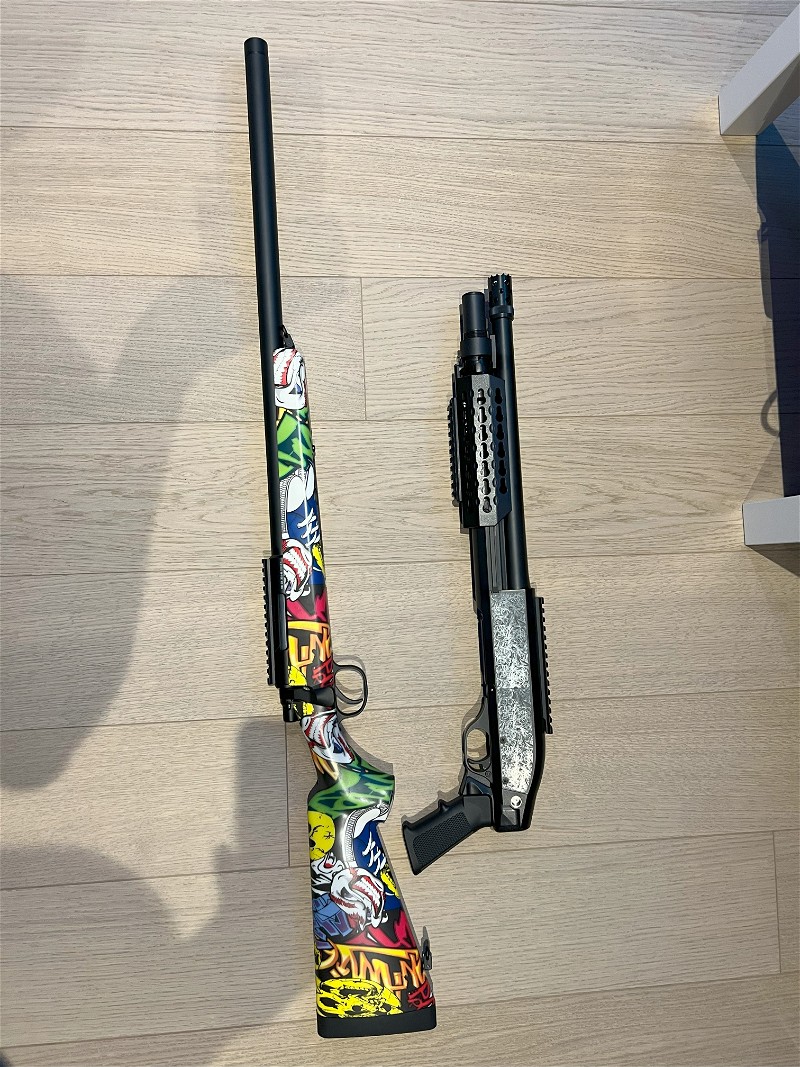 Afbeelding 1 van NEW Spring Sniper +  NEW spring shotgun with custom lasering
