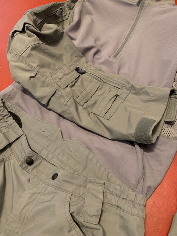 Afbeelding 3 van UFPRO Stryker XT Gen 3 FROST GREY combat shirt & broek !zeldzaam!