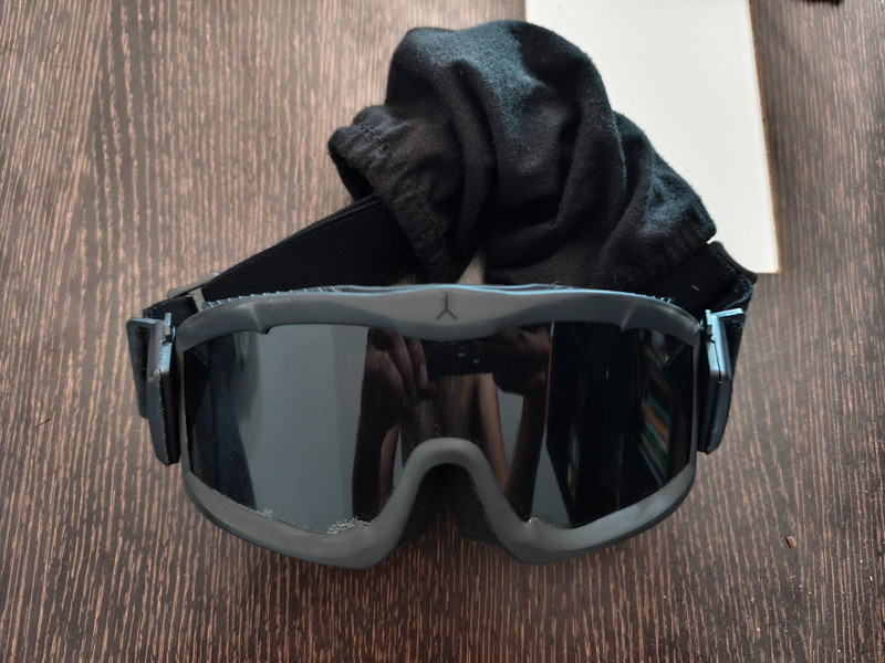 Image 1 for Gafas, guantes, bocacha y pasamontañas