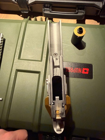 Afbeelding 3 van Te koop custom hi capa.