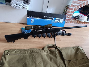 Afbeelding 2 van Lot G&G, P90 & Well Sniper