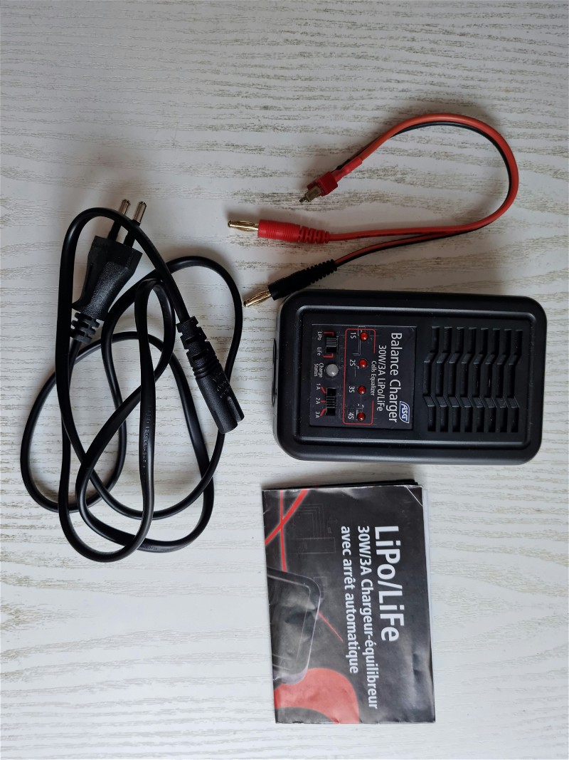 Afbeelding 1 van ASG lipo charger