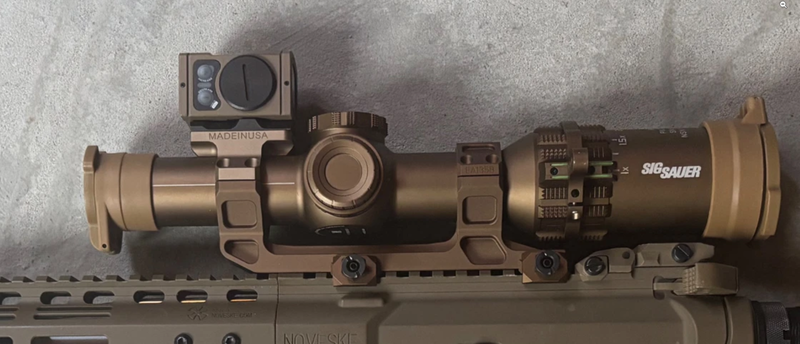 Imagen 1 de SIG SAUER TANGO 1-6x + AIMPOINT ACRO REPLICAS