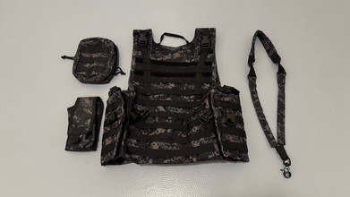 Imagen para Subdued urban digital camo plate carrier