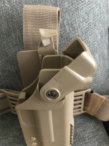 Afbeelding 2 van Dropleg holster Glock 17