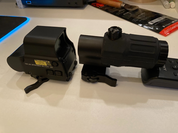 Afbeelding 4 van Eotech Magnifier + 558 holographic