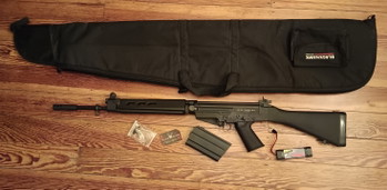 Image 2 for Réplique airsoft AEG FAL King Arms