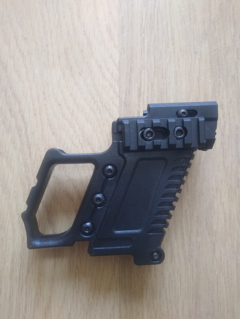 Imagen 1 de Kriss Vector style grip/carbine kit voor glock & aap01 replica's zwart