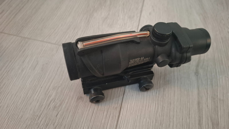 Image 1 for ACOG Trijicon red