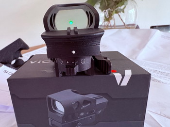 Image 4 pour Vector Optics Z4 Red Dot