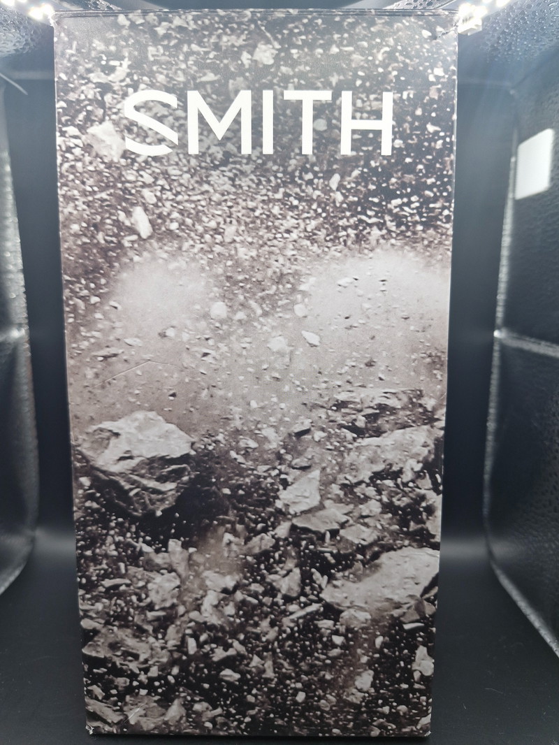 Image 1 for Smith optics outside the wire turbofan