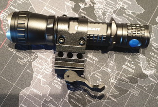 Afbeelding van Olight M20SX met QD mount