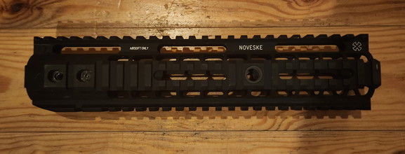 Imagen para Noveske licenced 10" rail
