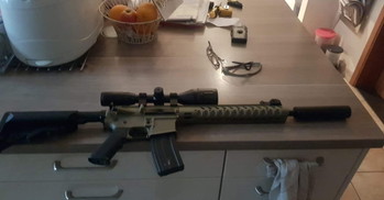 Bild 2 für M4 Classic army met advance titan