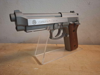 Afbeelding 2 van Cybergun Taurus PT92 - GBB - NEAR MINT
