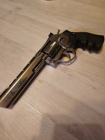 Afbeelding 2 van Dan wesson Revolver 6 inch