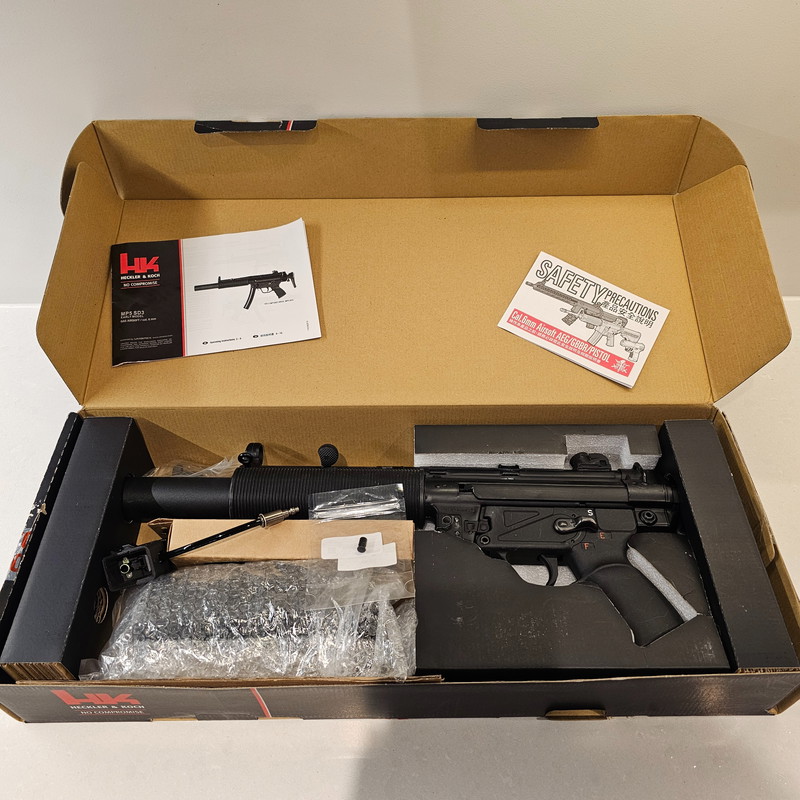 Image 1 pour VFC MP5 SD3 V2  Met 5 Mags En Accessories  Te koop.