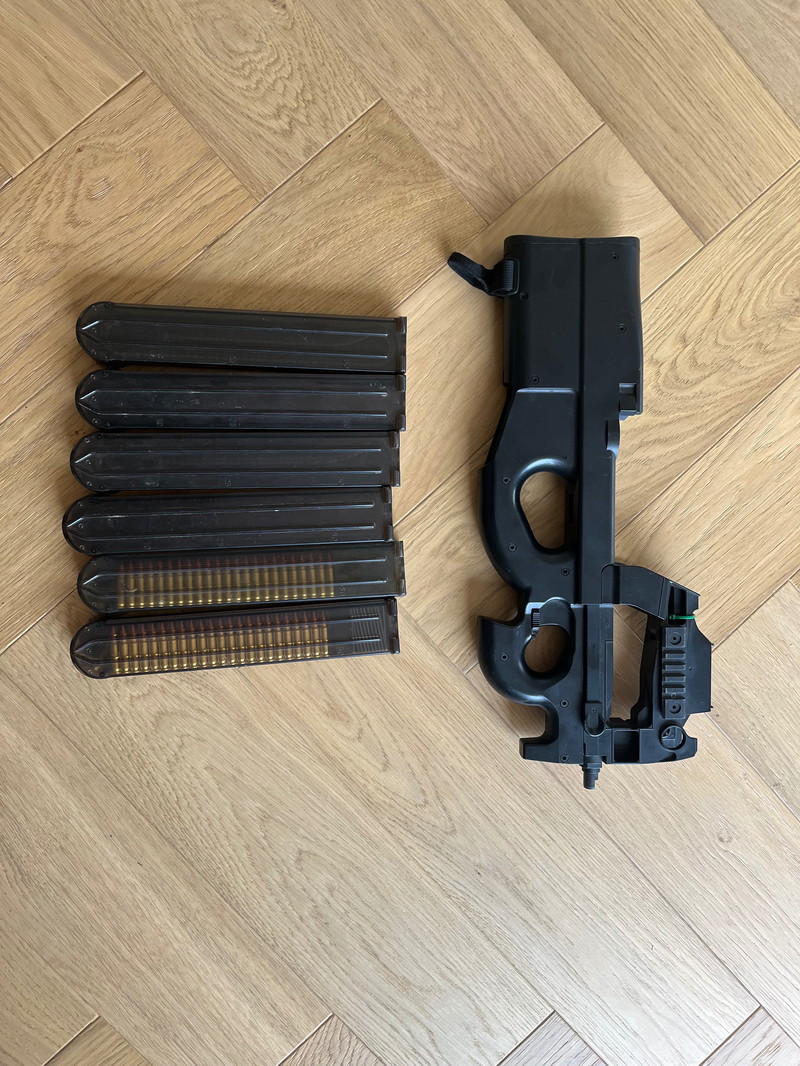 Image 1 pour P90 Tokyo marui