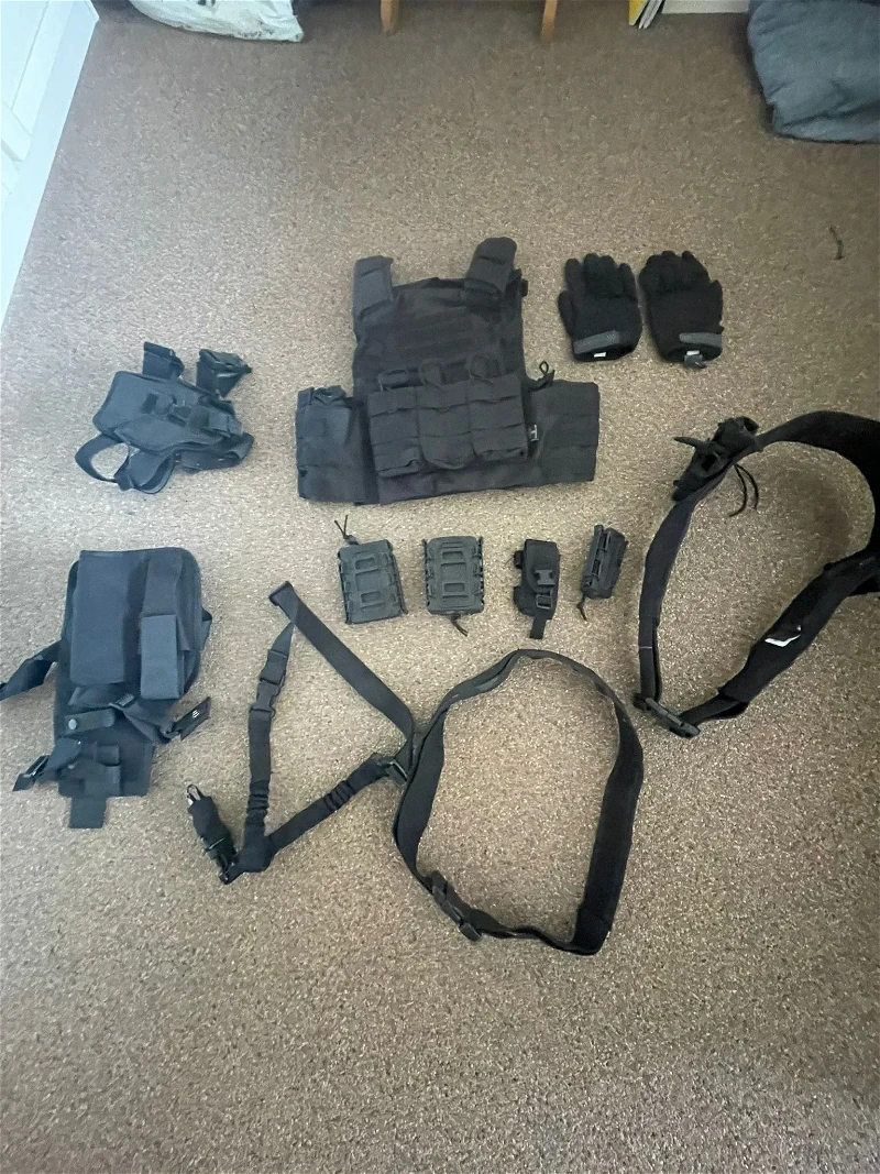 Image 1 for Plate carrier, Riemen, Been holsters