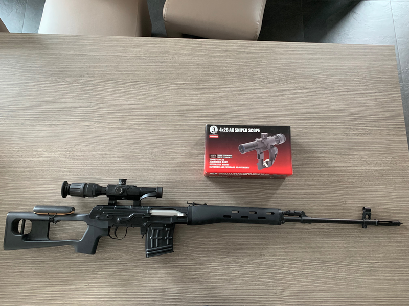 Bild 1 für Airsoft Dragunov Sniper met Scope