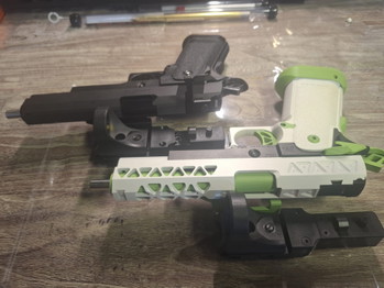 Image 3 for Tokyo Marui Hicapa 2x, 350 en 250 euro
