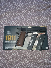 Afbeelding van Kjw 1911 gbb met 2 gbb en 1 co2 magazijnen