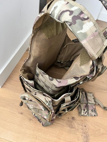 Image 3 for Airsoft Plate Carrier + Pouches & Plates