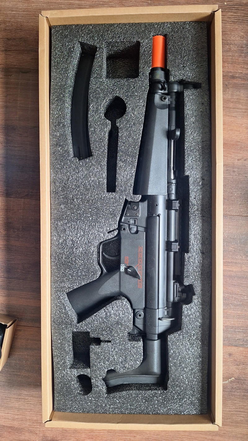 Image 1 pour Full Metal MP5 met Extra's