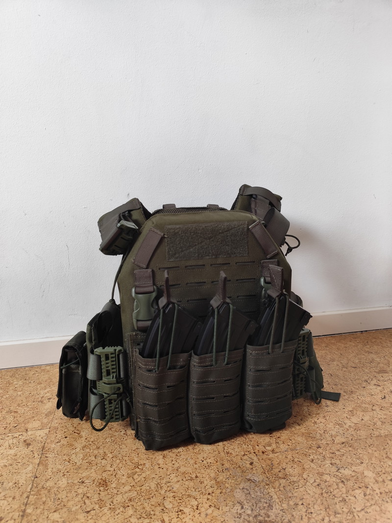 Image 1 for Invader Gear Reaper QRB Plate Carrier (with extras)