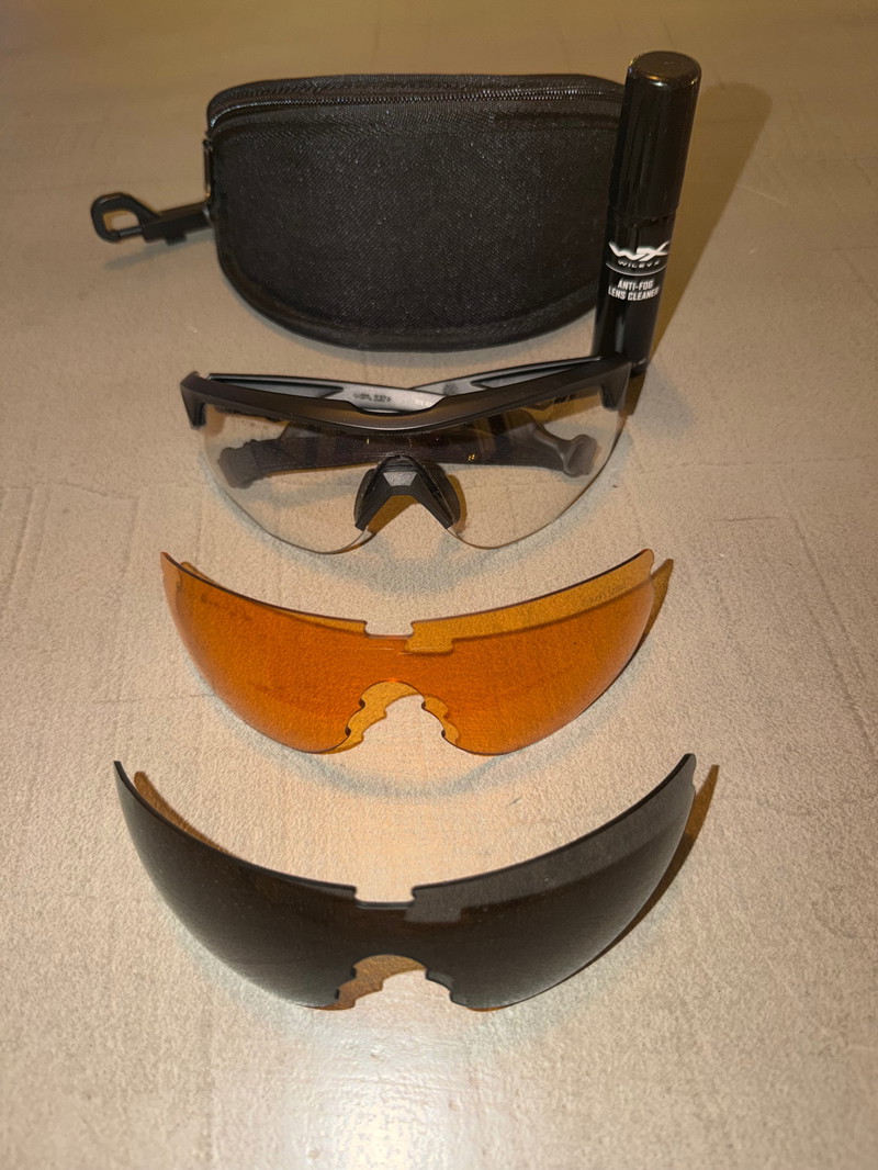 Afbeelding 1 van Zeer nette krasvrije Wiley X bril Rogue