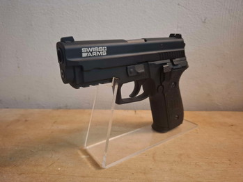 Image 2 for Cybergun Swiss Arms SIG P229 - GBB - NEAR MINT