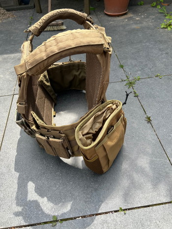 Imagen 4 de Warrior assault systems DCS plate carrier tan setup
