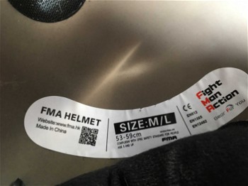 Afbeelding 3 van FMA Replica Helmet maritime Heavy Version - Foliage Green + Z-tactical headset an PTT