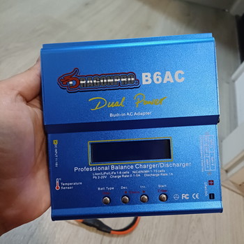 Afbeelding 2 van Dragonpro B6AC Smart Charger