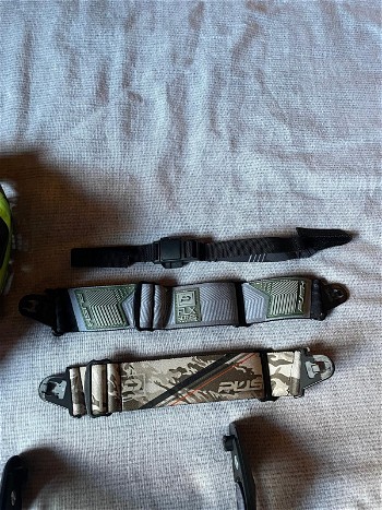 Afbeelding 2 van Custom push unite mask set met 3 lenzen , 2 extra straps , case en chinstrap