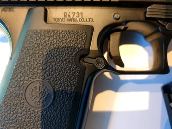 Image 2 for DEsert eagle Tokyo marui met 2 mags en holster