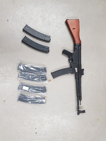 Image 2 pour AGM STG44 met 7 mags