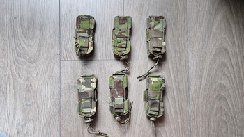 Imagen 2 de TKA - Novritsch SMG Elastic Pouches - Multicam Tropic/ACP Tropic