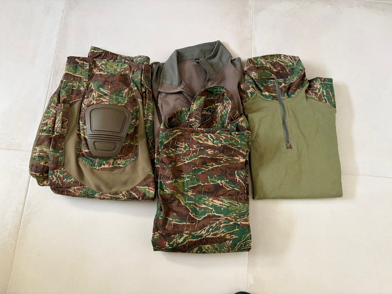 Image 1 for Novritsch Kreuzotter clothing set! Pants, shirts, hat!