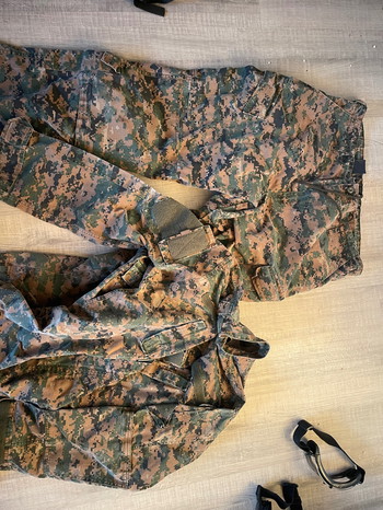 Afbeelding 2 van Clothes bril mask